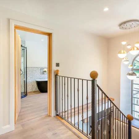 5 Bed In Oc-w32112 度假居 Wigglesworth