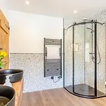 펜션 5 Bed In Oc-w32112 *